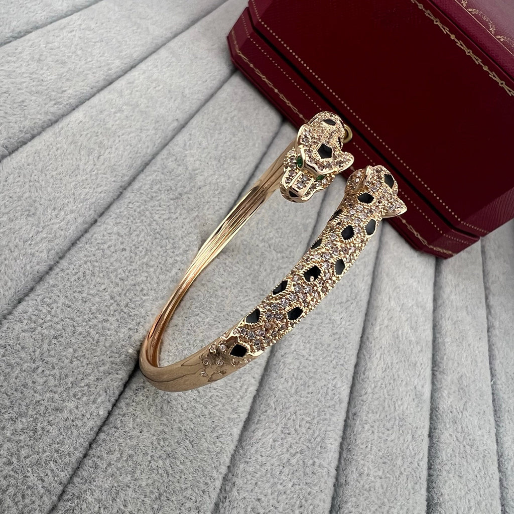 [Regalia Jewelry]PANTHERE DOUBLE HEADED HALF DIAMOND OPEN BRACELET
