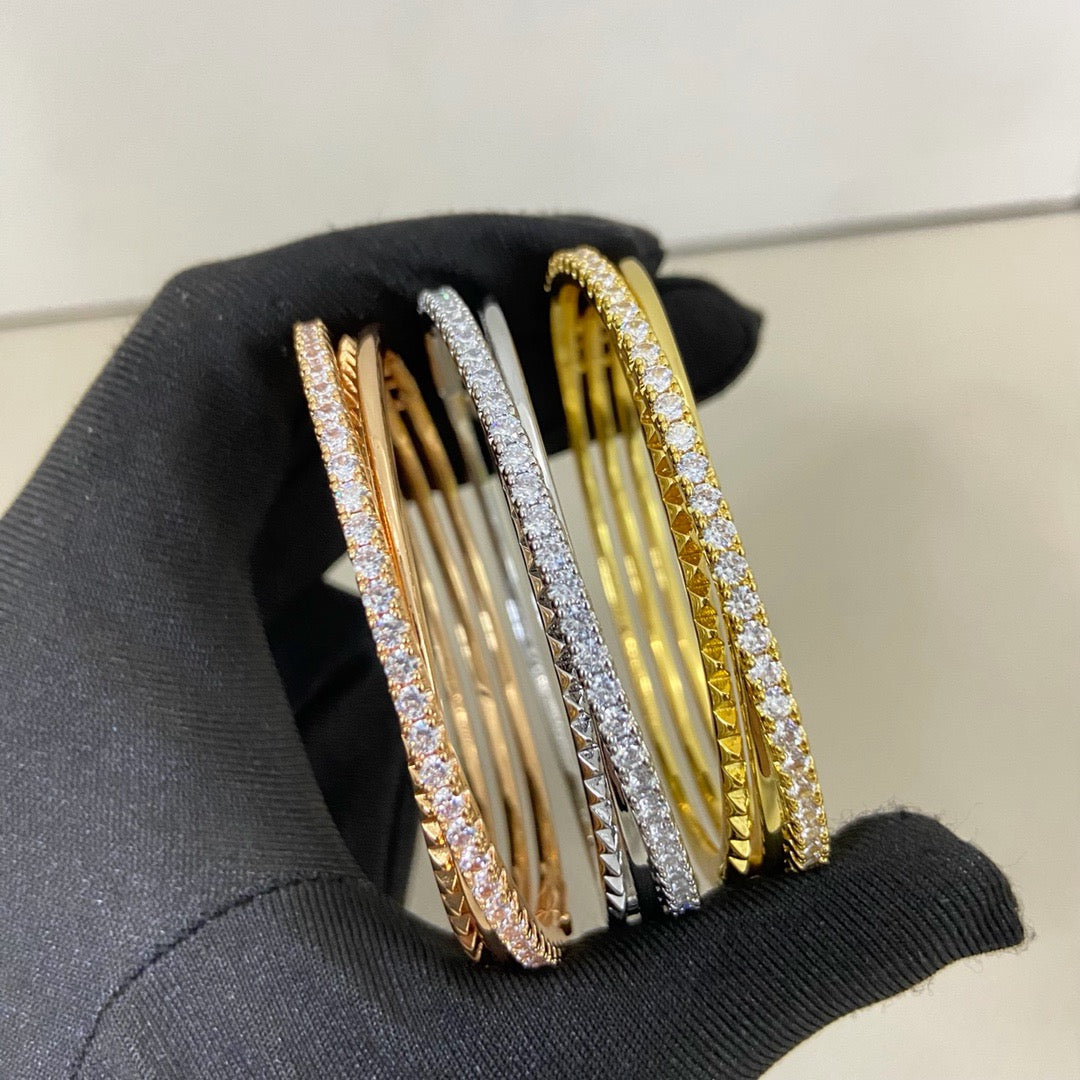 [Regalia Jewelry]ETINCELLE HALF-PAVED DIAMOND BRACELET