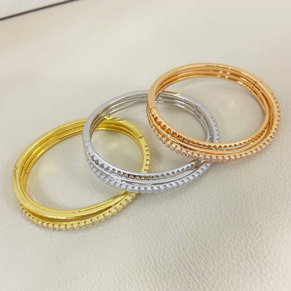 [Regalia Jewelry]ETINCELLE HALF-PAVED DIAMOND BRACELET
