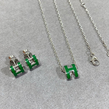 [Regalia Jewelry]POP H GREEN NECKLACE SILVER AND GOLD