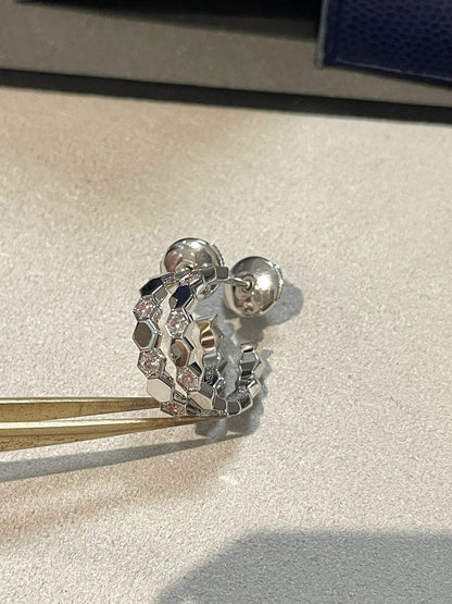 [Regalia Jewelry]Hollow Design Four-Leaf Clover Flower Shape Ring