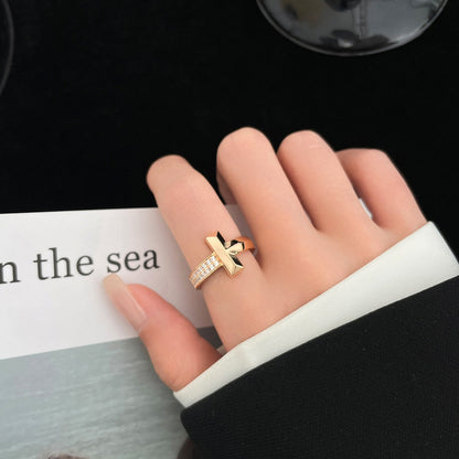 [Regalia Jewels]T WIDE DIAMOND RING