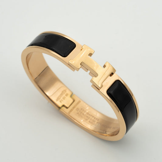 [Regalia Jewelry]H BLACK BRACELET