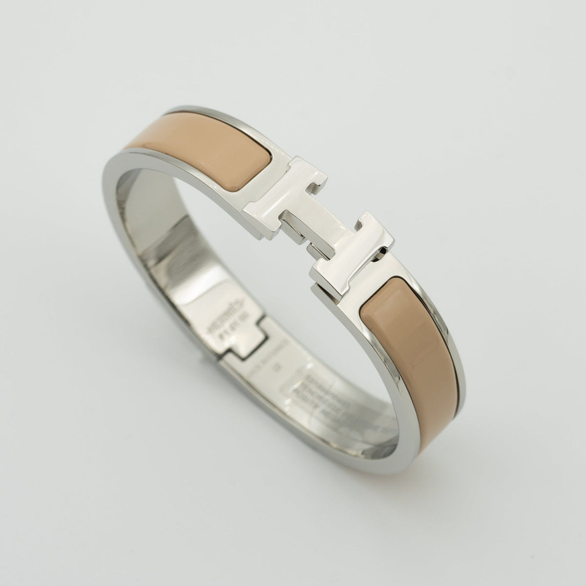 [Regalia Jewelry]H GREY BRACELET