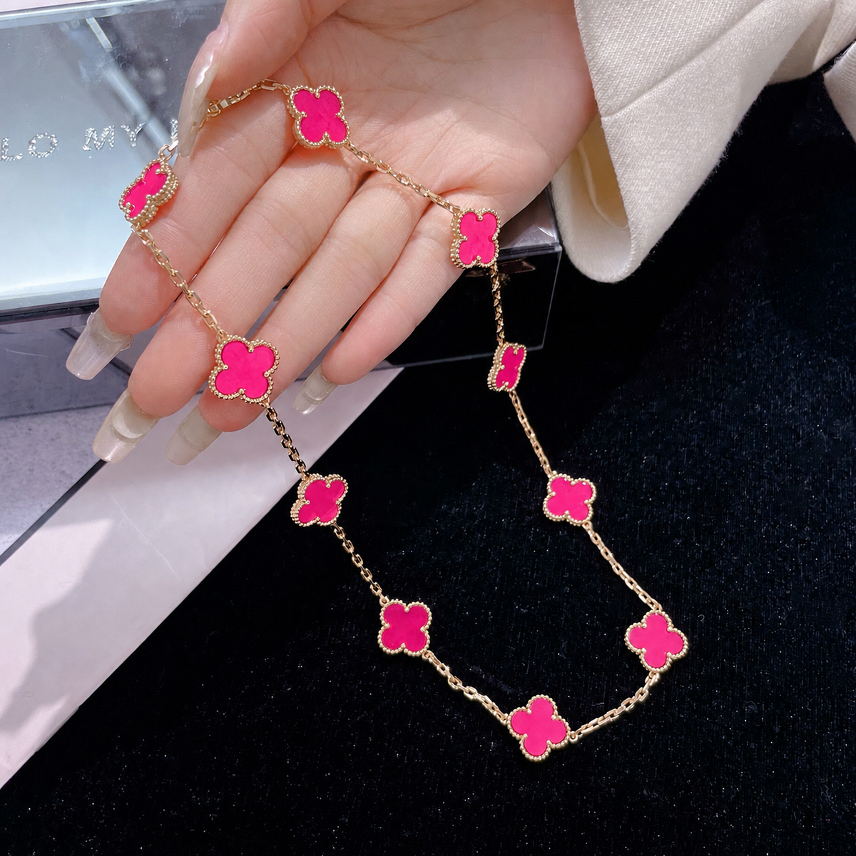 [Regalia Jewelry]CLOVER 20 MOTIFS PINK ENAMEL NECKLACE