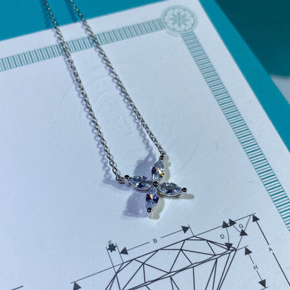 [Regalia Jewels]PLATINUM AND DIAMOND VICTORIA PENDANT NECKLACE