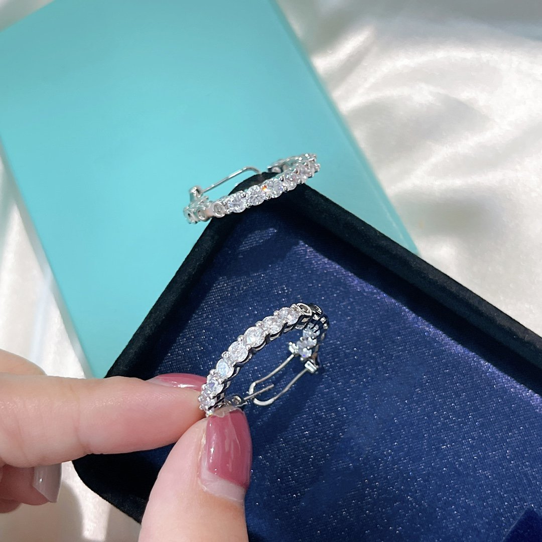 [Regalia Jewels]SILVER DIAMOND HOOP EARRINGS
