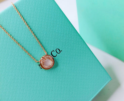 [Regalia Jewels]DIAMOND AND MOTHER PEARL CIRCLE NECKLACE PENDANT