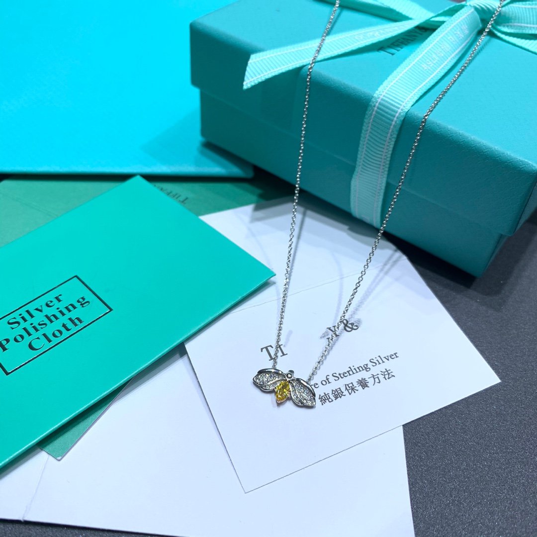 [Regalia Jewels]PAPER FLOWERS YELLOW DIAMOND FIREFLY PENDANT