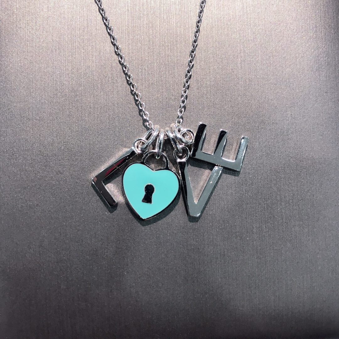 [Regalia Jewels]COLLAR LOVE PLATA NECKLACE