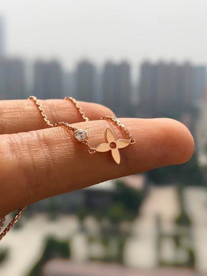 [Regalia Jewelry]BLOSSOM PENDANT PINK GOLD AND DIAMOND