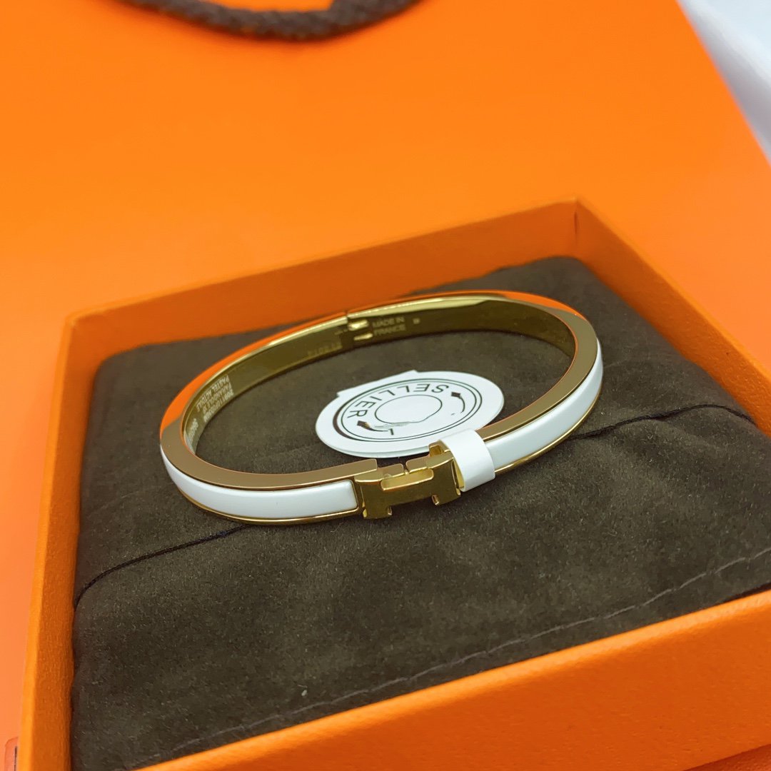 [Regalia Jewelry]CLASSIC HM CLIC WHITE 8MM ENAMEL BRACELET
