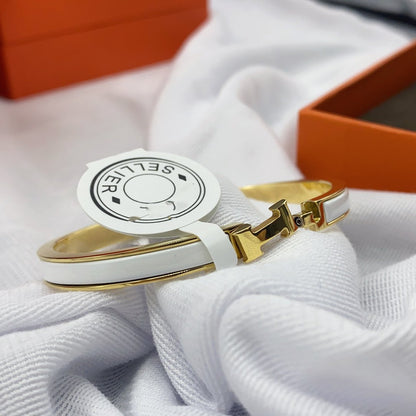 [Regalia Jewelry]CLASSIC HM CLIC WHITE 8MM ENAMEL BRACELET