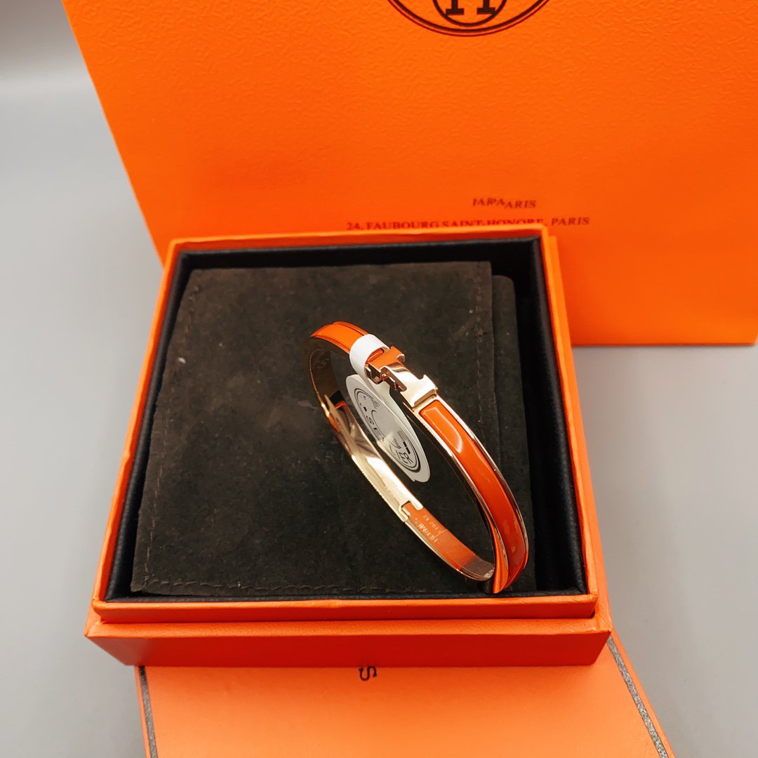 [Regalia Jewelry]CLASSIC HM CLIC RED 8MM ENAMEL BRACELET