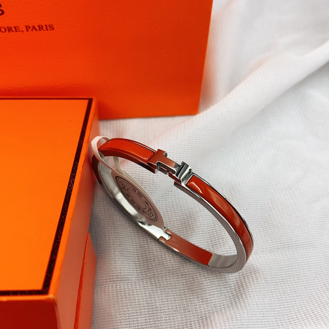 [Regalia Jewelry]CLASSIC HM CLIC RED 8MM ENAMEL BRACELET