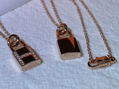 [Regalia Jewelry]HM ADVANCED NICHE LOCK HEAD NECKLACE DIAMONDS