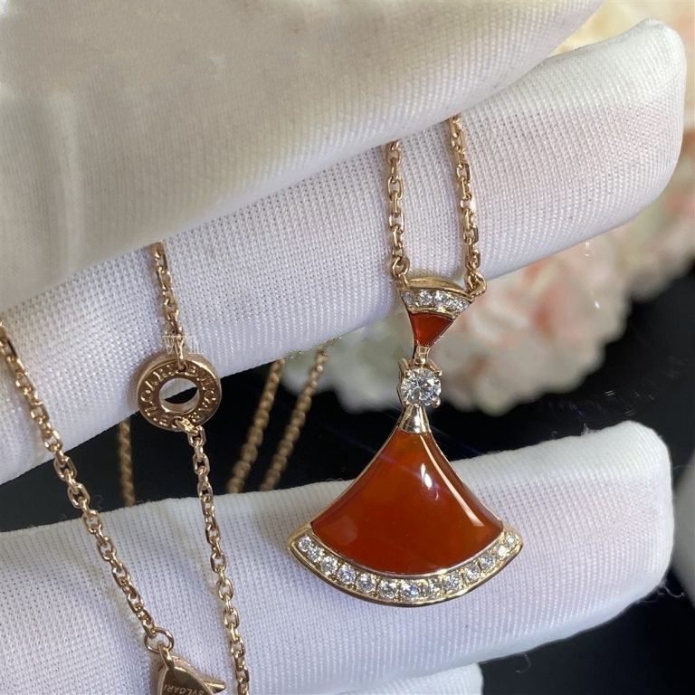 [Regalia Jewelry]DREAM NECKLACE CARNELIAN DIAMOND