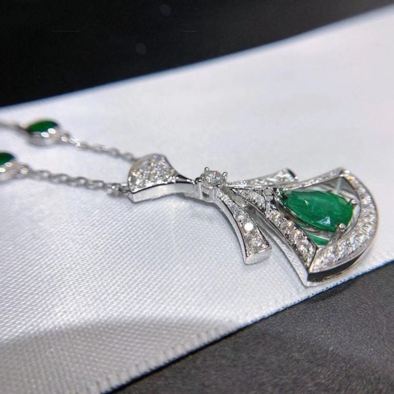 [Regalia Jewelry]DREAM NECKLACE MALACHITE DIAMOND SILVER