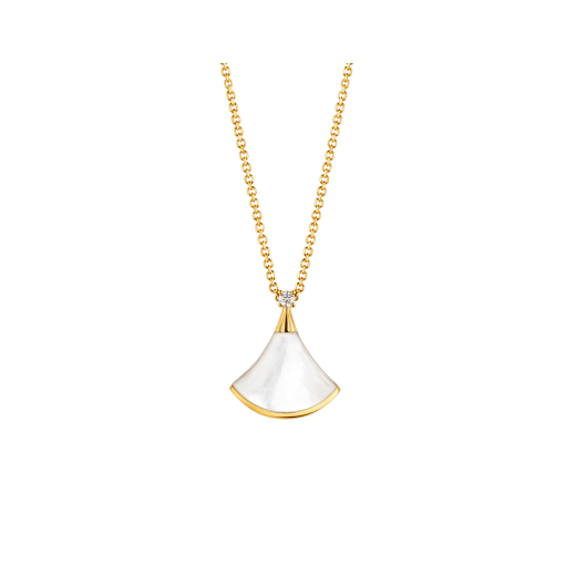[Regalia Jewelry]DREAM NECKLACE WHITE MOP GOLD 1 DIAMOND