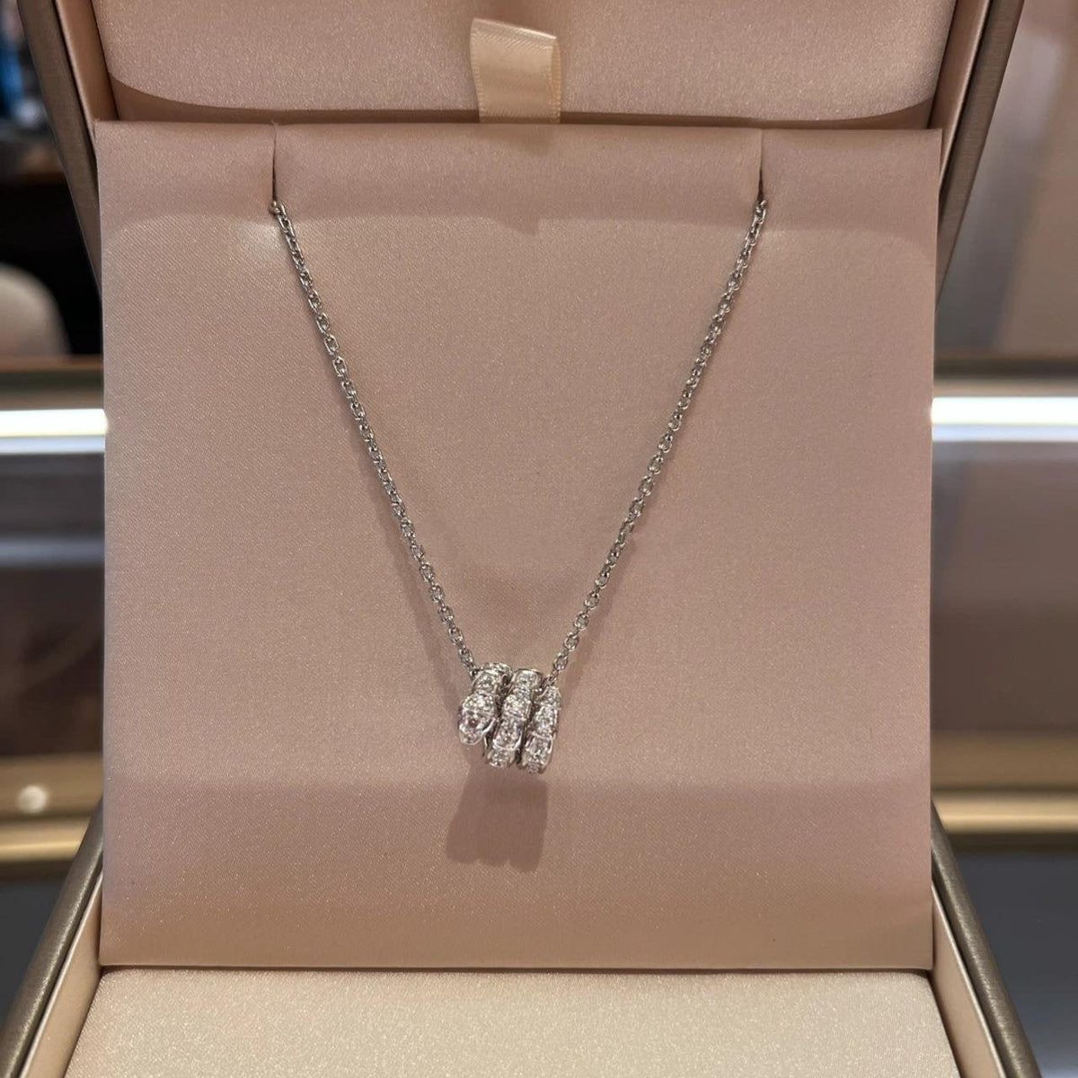 [Regalia Jewelry]SERPENTI  NECKLACE DOUBLE RING DIAMOND
