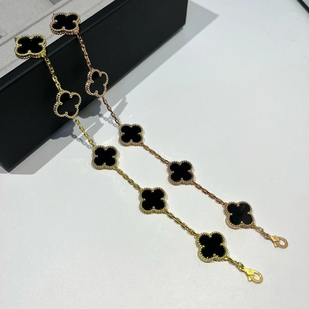 [Regalia Jewelry]CLOVER  5 MOTIFS BLACK ONYX BRACELET