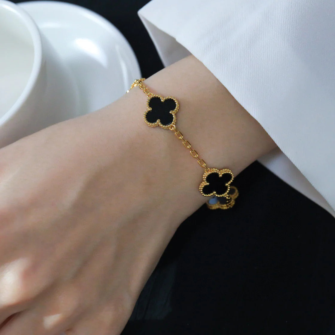 [Regalia Jewelry]CLOVER  5 MOTIFS BLACK ONYX BRACELET