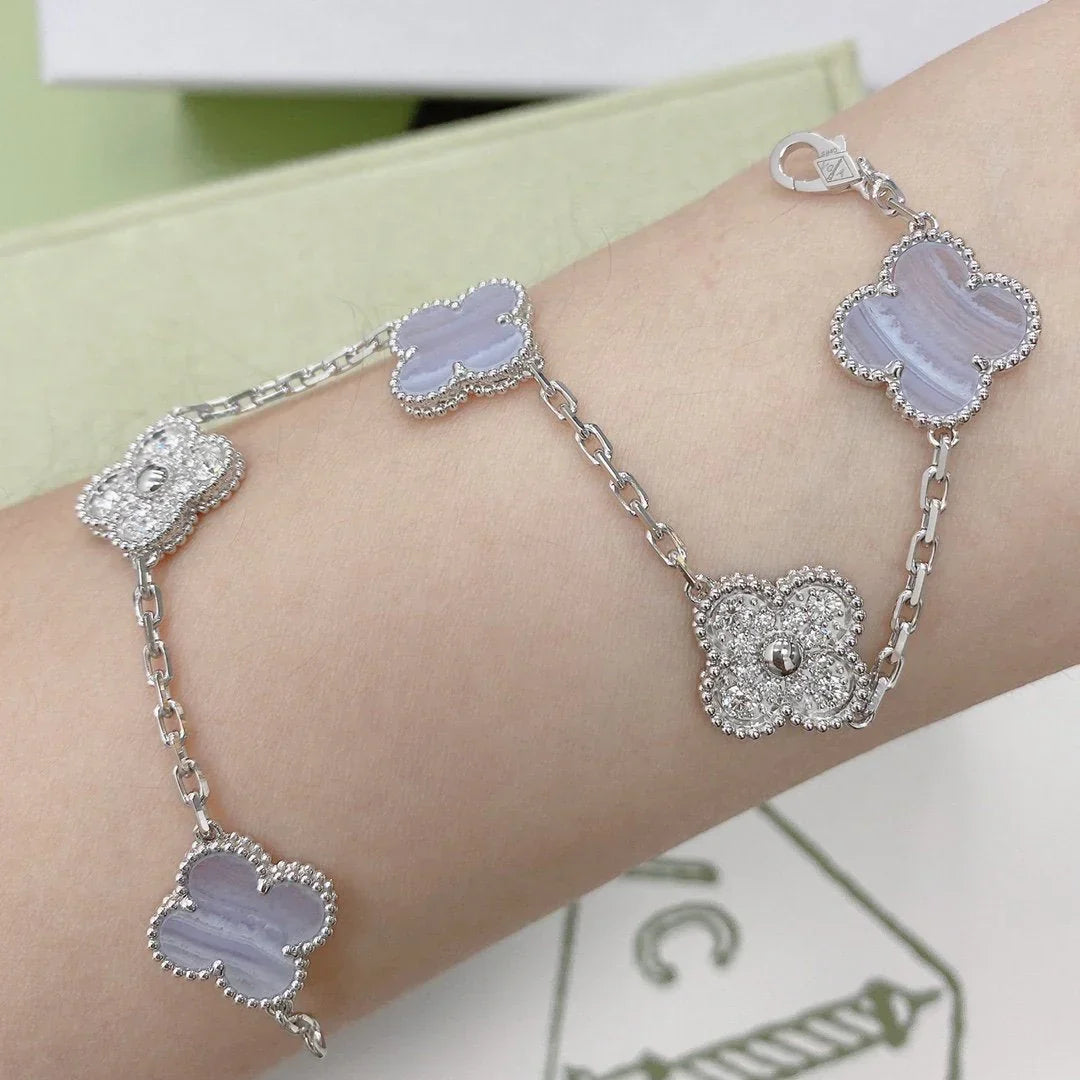 [Regalia Jewelry] CLOVER 5 MOTIF PURPLE CHALCEDONY BRACELET COLLECTION
