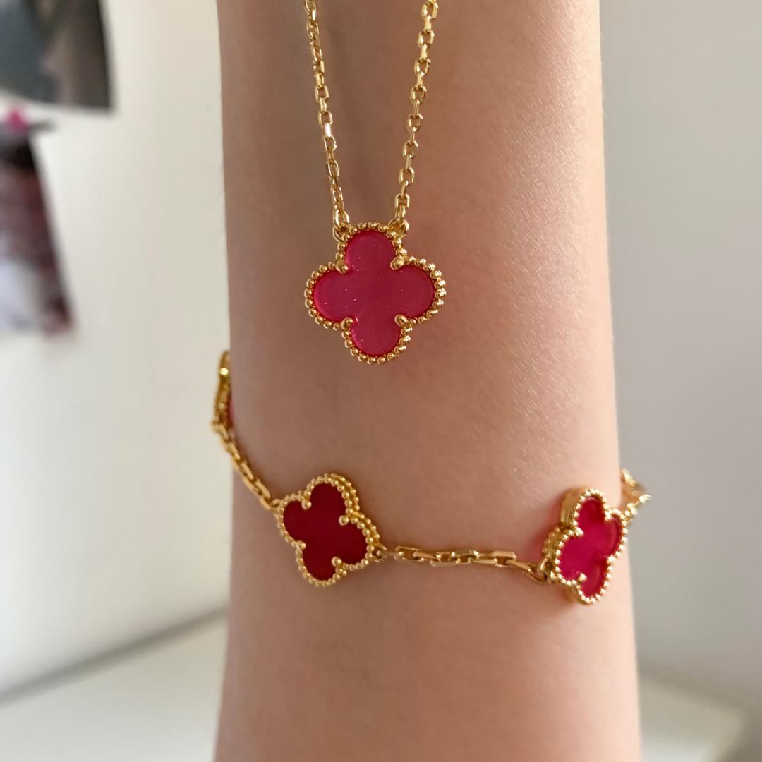[Regalia Jewelry] CLOVER 1 MOTIFS PINK ENAMEL NECKLACE