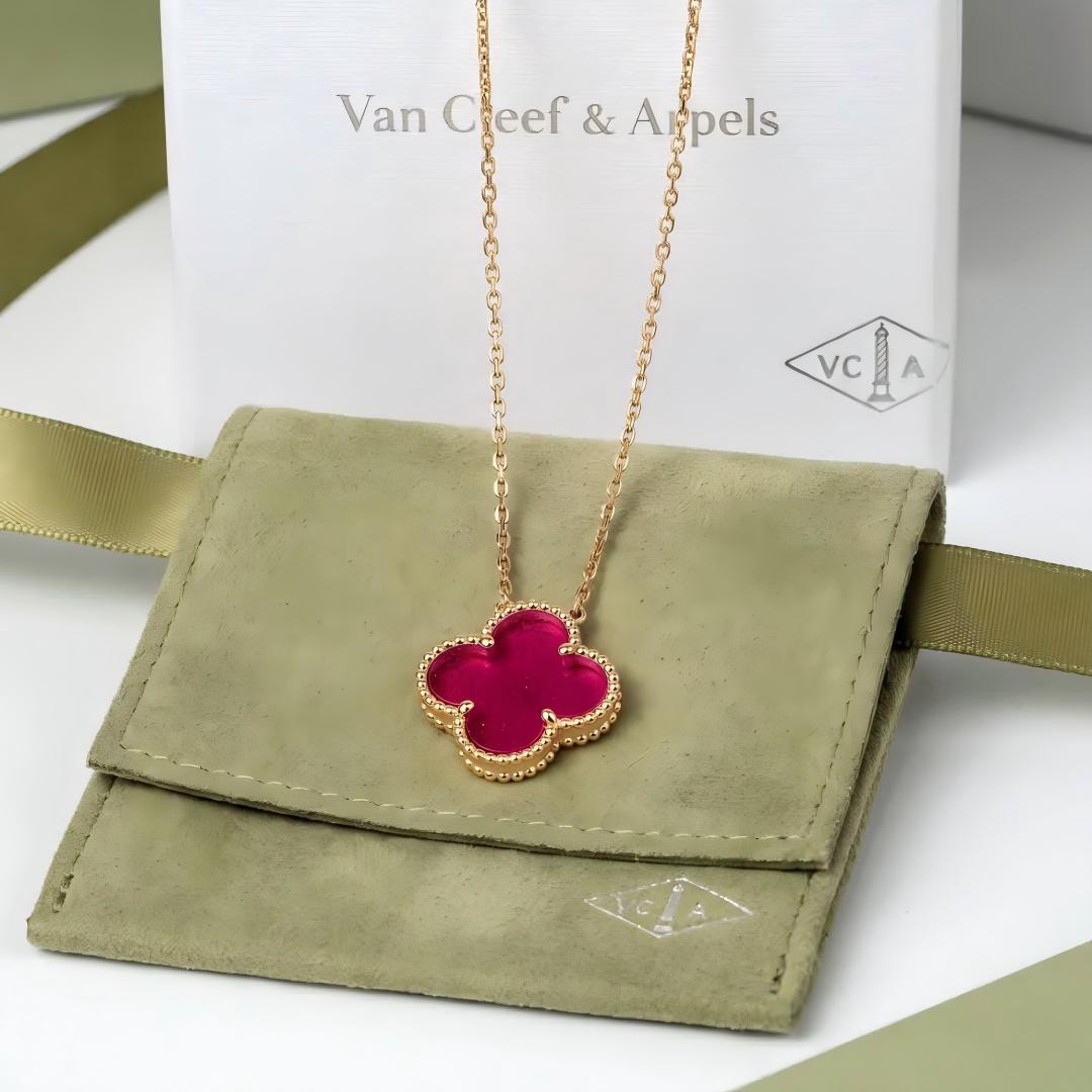 [Regalia Jewelry] CLOVER 1 MOTIFS PINK ENAMEL NECKLACE