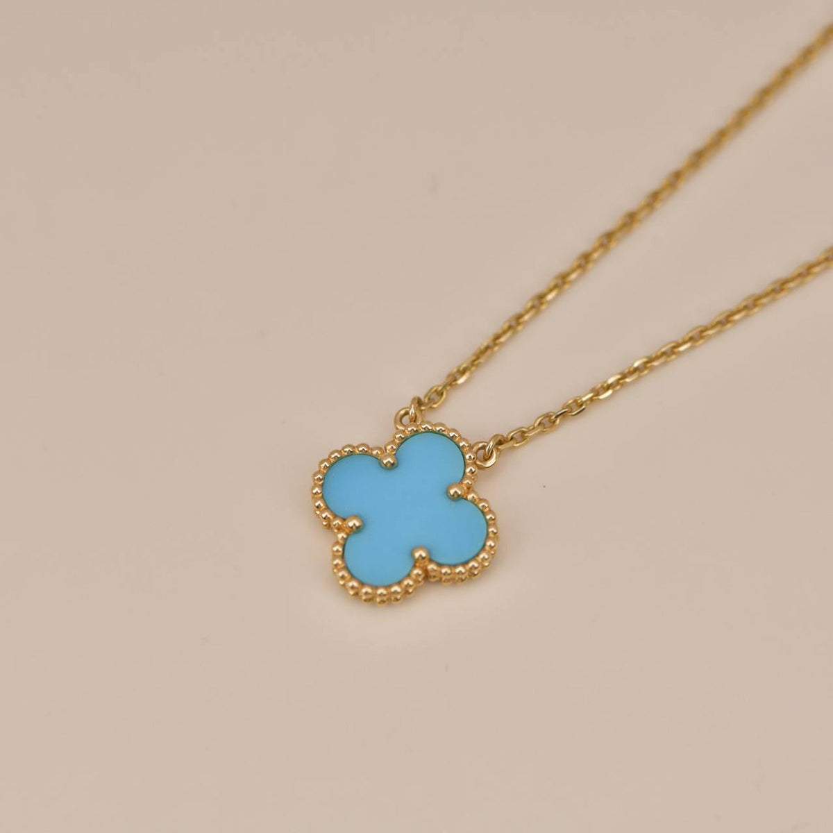 [Regalia Jewelry]CLOVER 15MM VINTAGE TURQUOISE NECKLACE