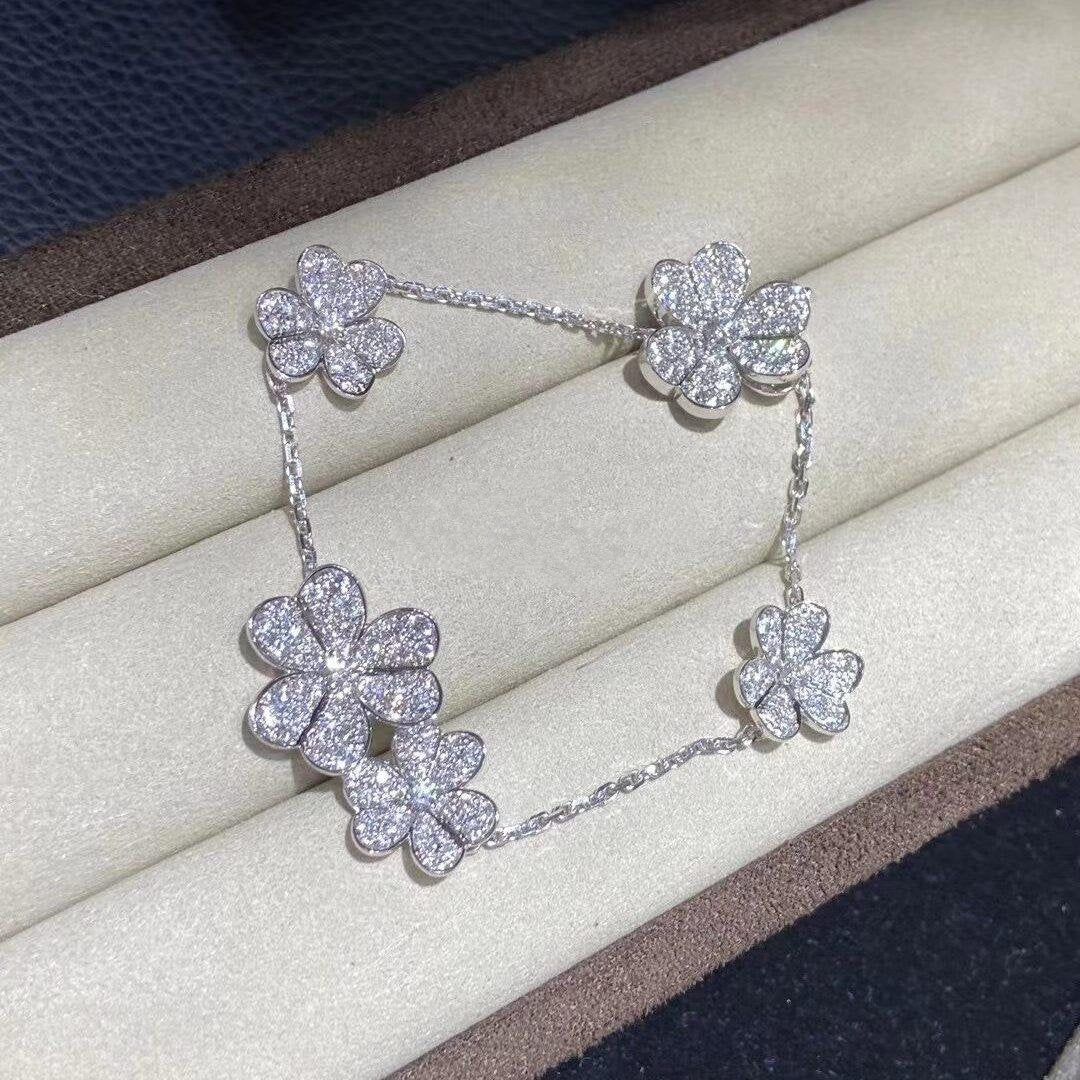 [Regalia Jewelry]FRIVOLE SILVER 5 FLOWERS BRACELET