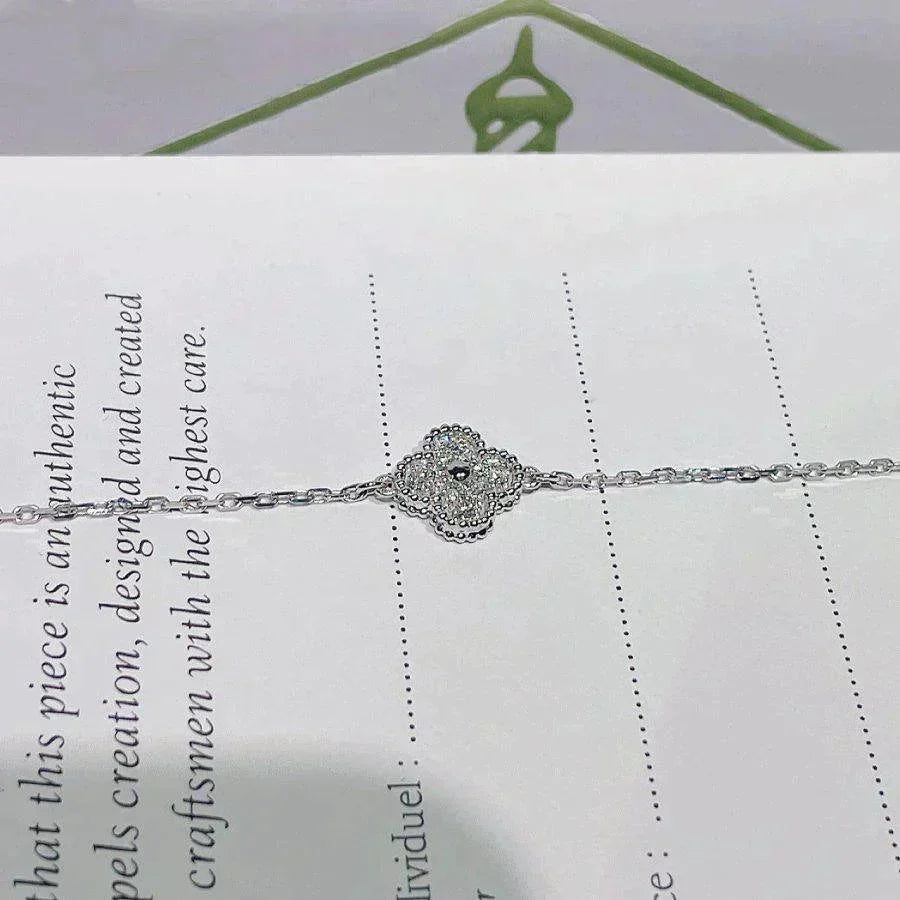 [Regalia Jewelry]CLOVER  SINGLE FLOWER BRACELET SILVER