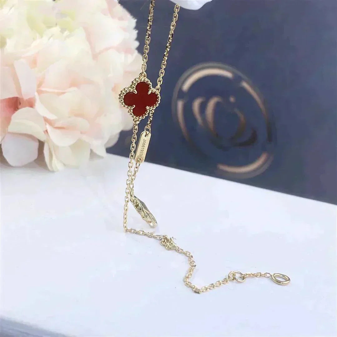 [Regalia Jewelry]CLOVER  CARNELIAN SINGLE FLOWER BRACELET