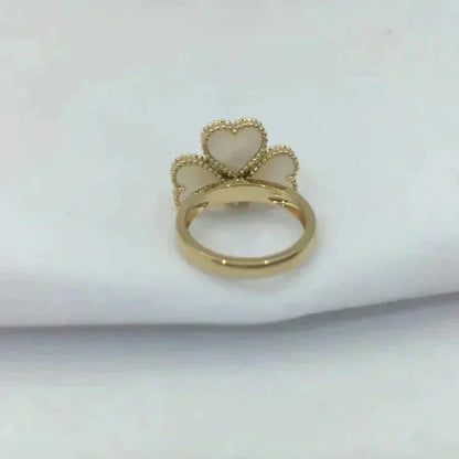 [Regalia Jewelry]SWEET CLOVER WHITE MOP RING